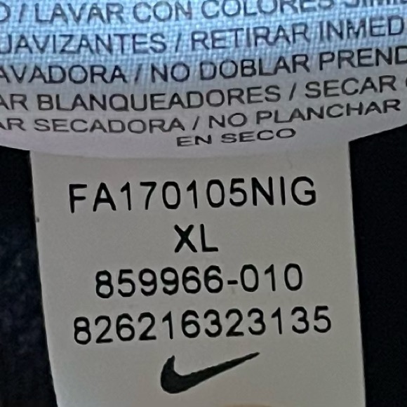 Nike Big Girl’s Short Sleeve Hoodie size XL Black - Picture 6 of 7